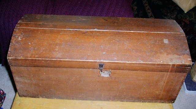 Small Wood Trunk