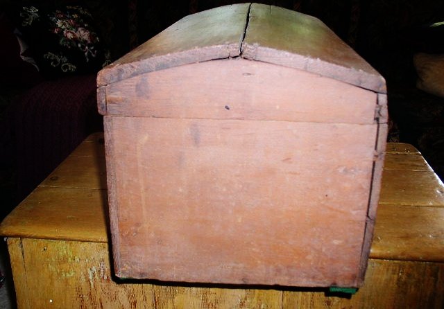 Small Wood Trunk