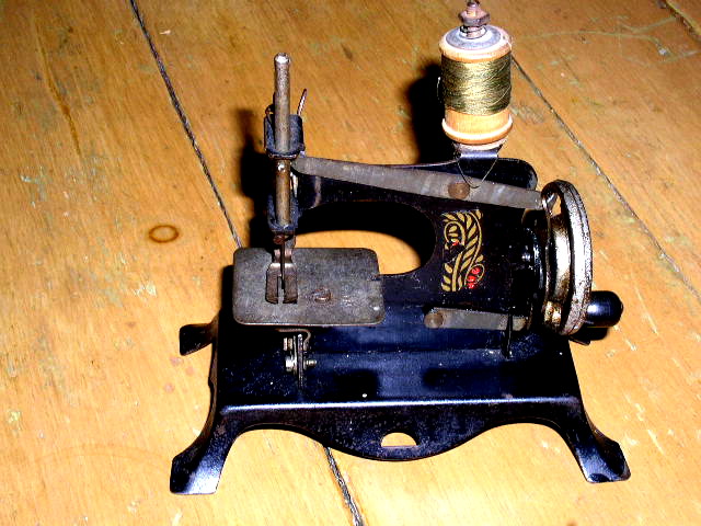 1890's Toy Sewing Machine