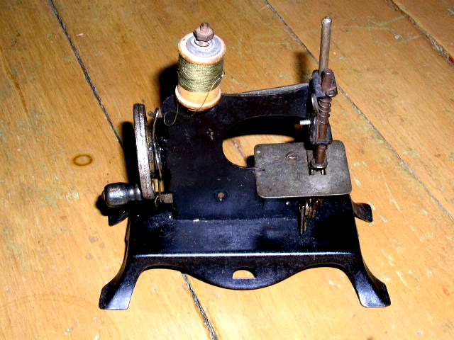 1890's Toy Sewing Machine