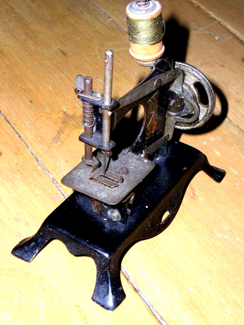 1890's Toy Sewing Machine