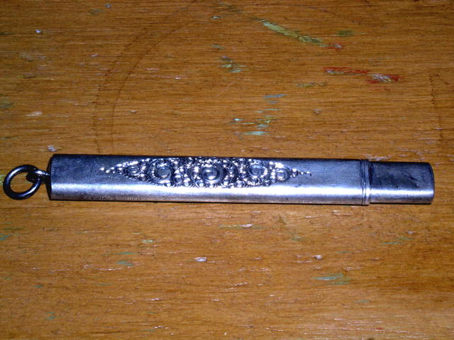 Chatelaine Needlecase