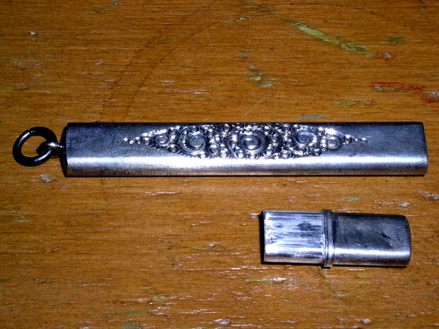 Chatelaine Needlecase
