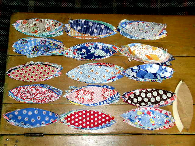 1930's Flower Pedals - QB