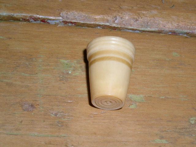 Plastic or Bakelite Thimble