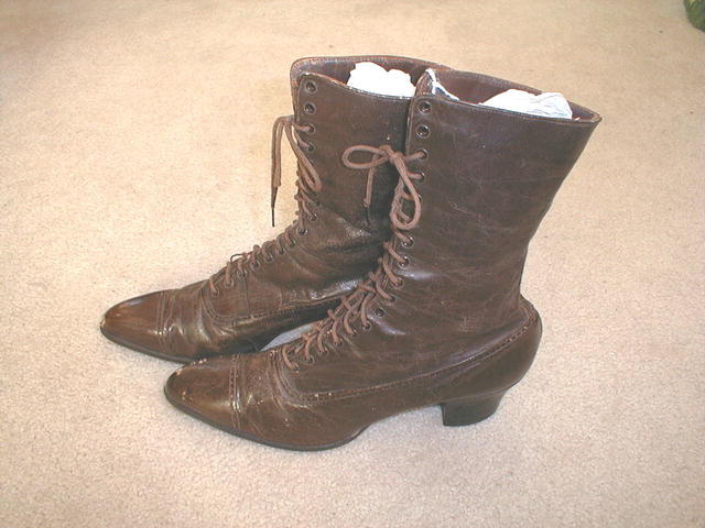 Victorian High Top Womens Shoes