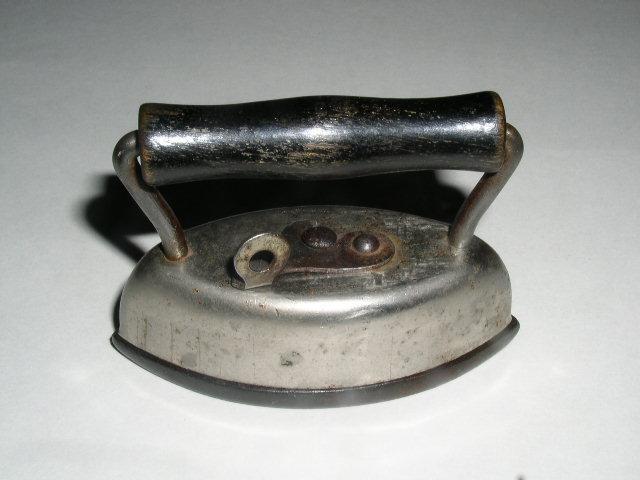 Child's Sad Iron Set
