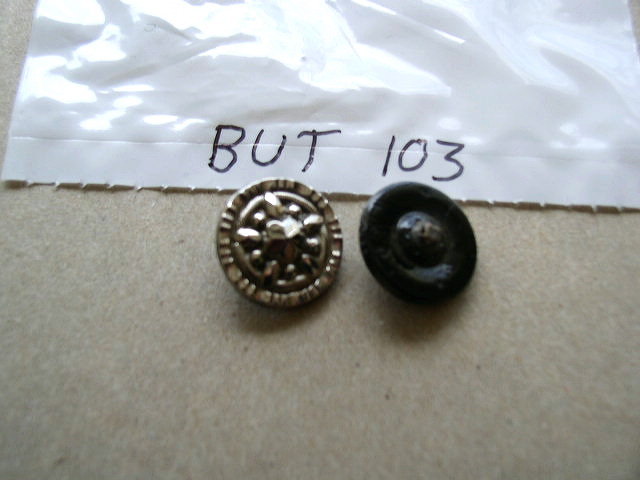 Buttons - Silver Lustre