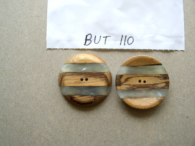 Buttons - Mother of Pearl & Wood