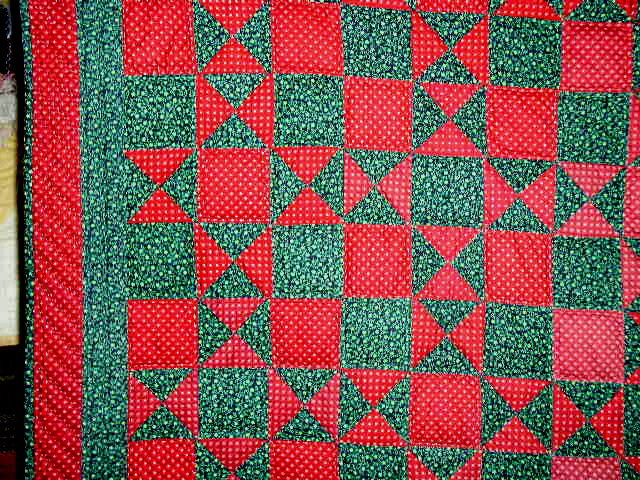 Ohio Star Quilt, Red and Green - QLT