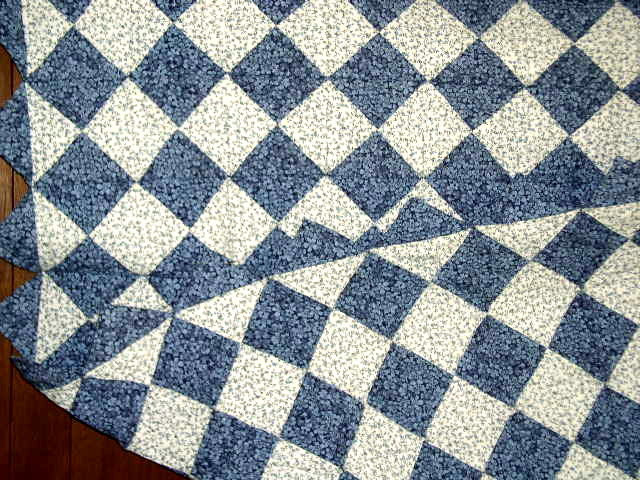 Blue & White Triangles Quilt, Double Sided - QLT