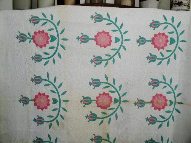 Pomegranate and Rose Appliqued Quilt - QLT