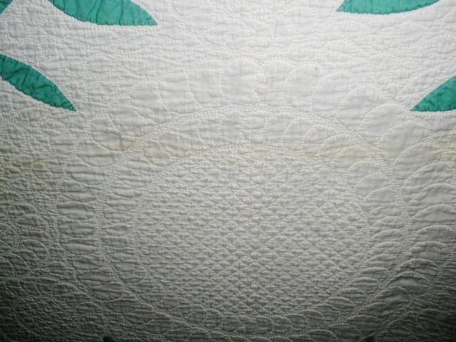 Pomegranate and Rose Appliqued Quilt - QLT