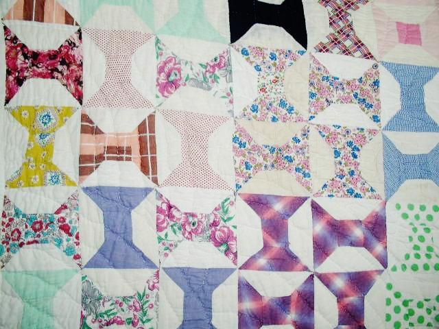 Spinning Spools Quilt - QLT