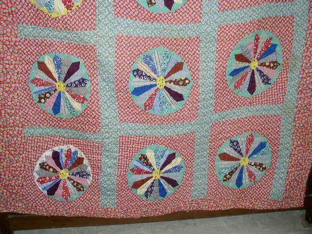 Dresden Plate Quilt - QLT