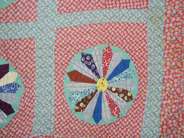 Dresden Plate Quilt - QLT