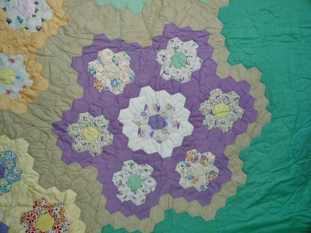 Grandmother's Flower Garden Quilt - QLT