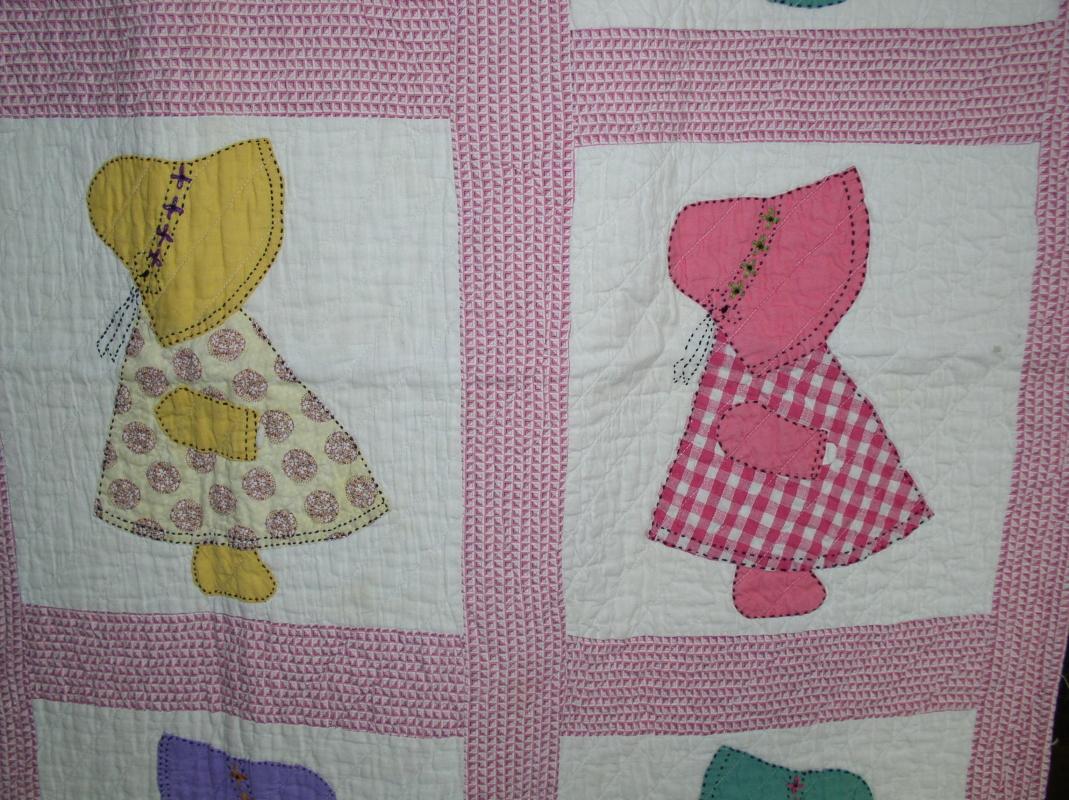 Sun Bonnet Crib Quilt - QLT