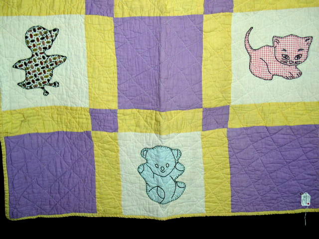 1930's Appliqued Crib Quilt - QLT