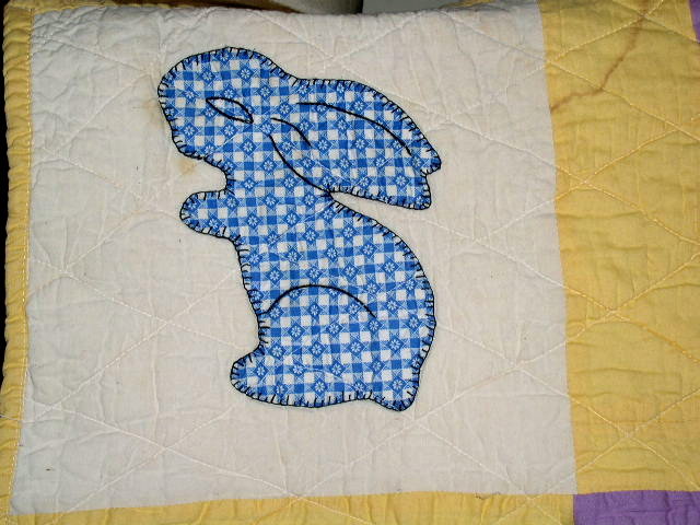 1930's Appliqued Crib Quilt - QLT