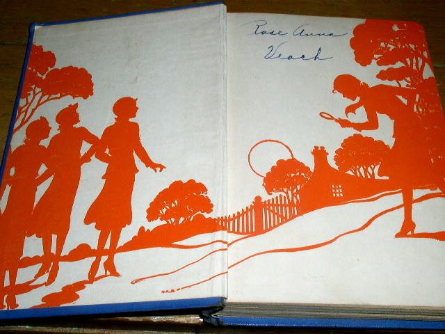 Nancy Drew - The Hidden Staircase Book