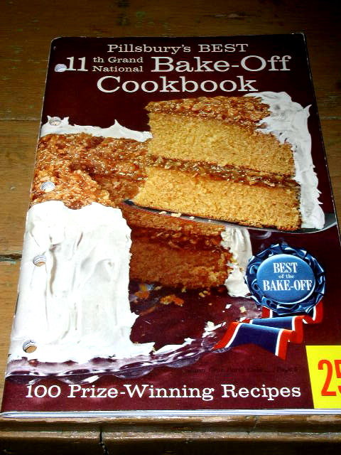 Pillsbury's Best 11th Grand National Bake-Off Cook Book - CK