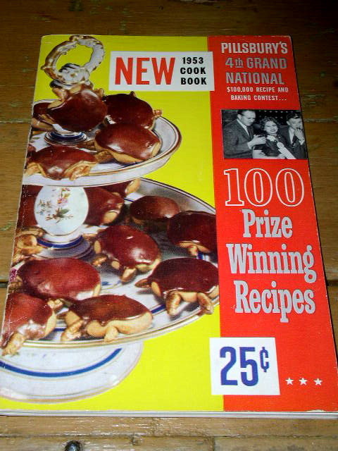 Pillsbury's Best 4th Grand National Bake-Off Cook Book - CK