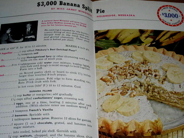 Pillsbury's Best 4th Grand National Bake-Off Cook Book - CK