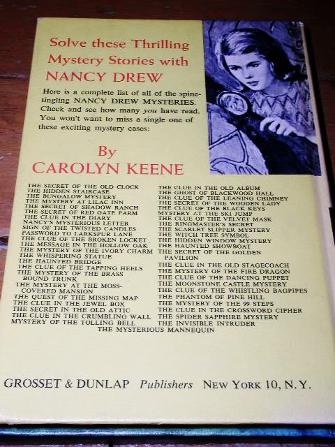 Nancy Drew, The Sign of the Twisted Candles book