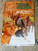 Trixie Belden, The Mystery Off Glen Road Book