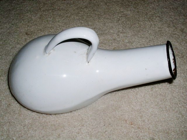 White Emamel Bed Urinal