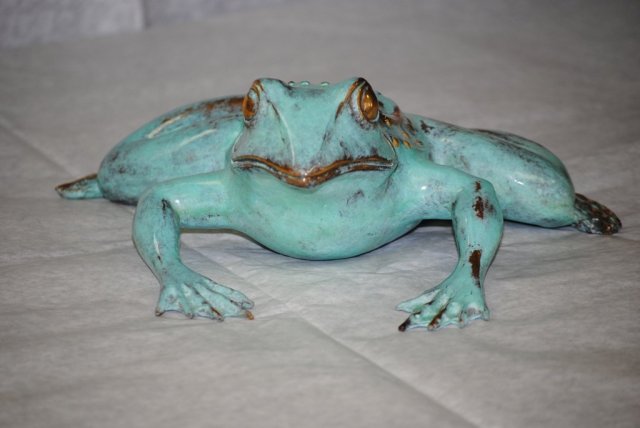Sculpture bronze bull frog Italian 1900