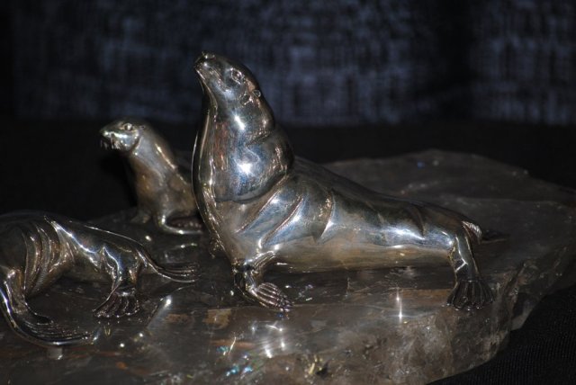 Seals family sculpture sterling silver, Italian 1940