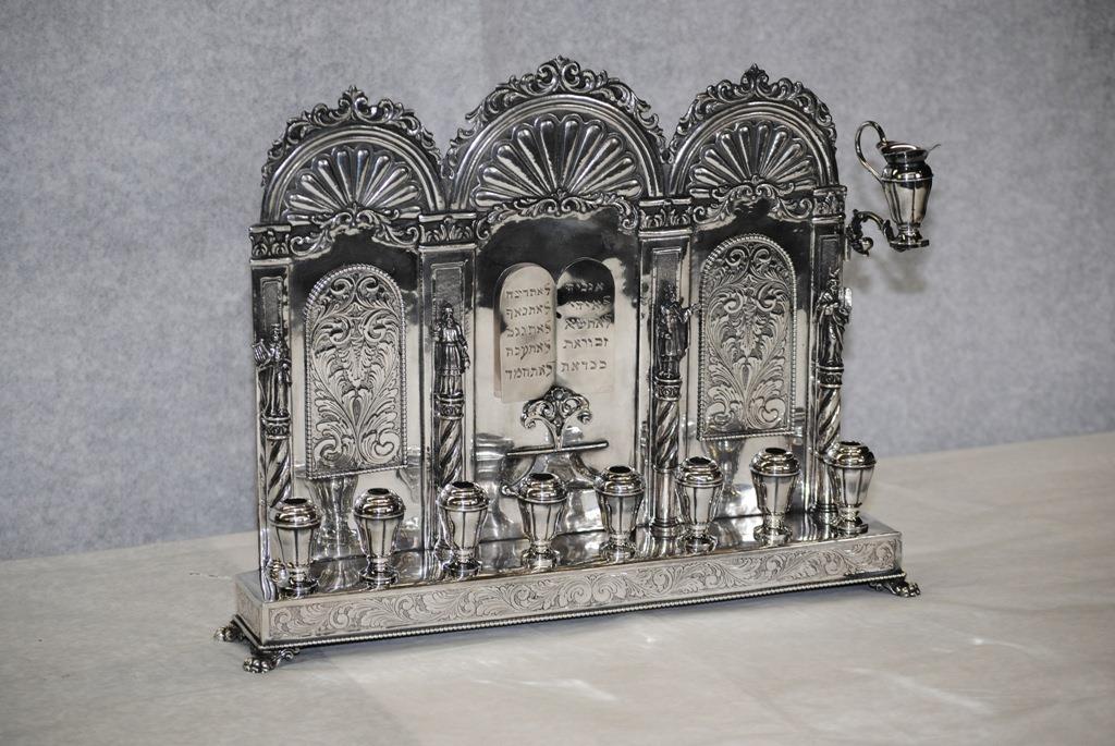 Backwall Menorah with prophets Italian 1930