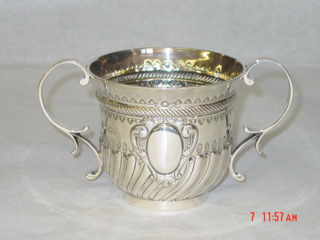 Antique porringer London 1897