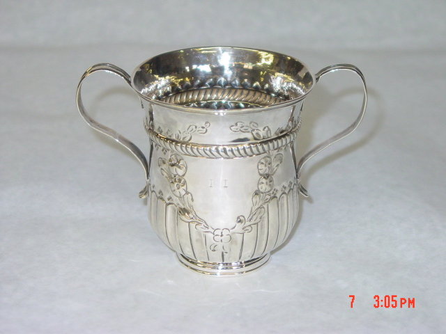 Antique porringer George III London 1764
