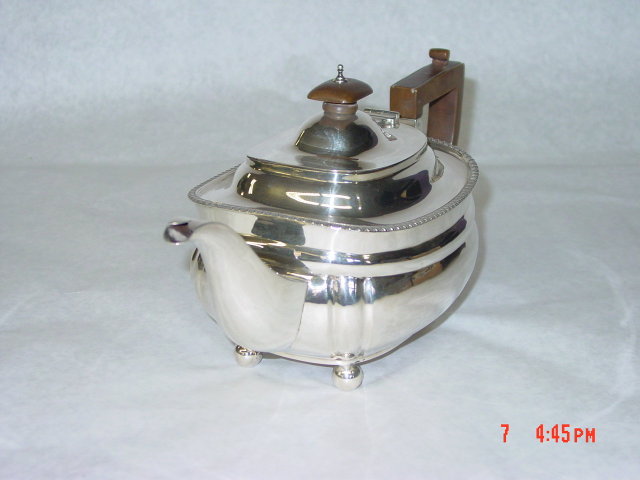 Antique tea pot George V London 1927