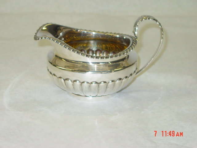 Antique creamer George IV London 1820