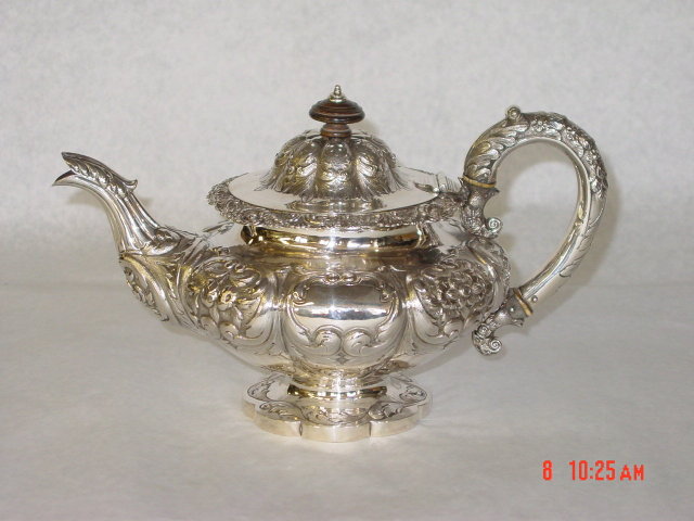 Antique tea pot Victorian London 1839