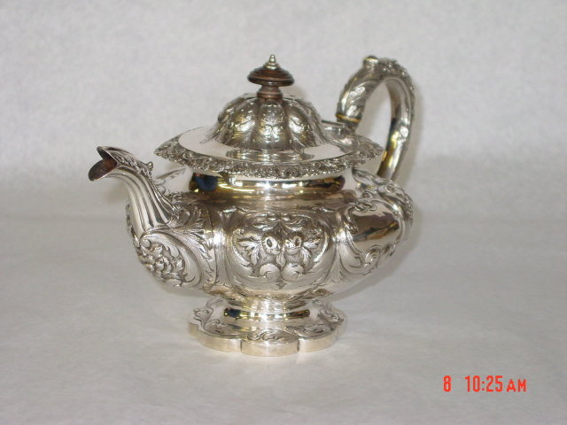 Antique tea pot Victorian London 1839