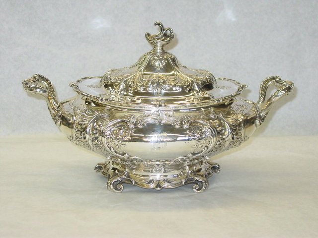 Gorham soup tureen America 1907