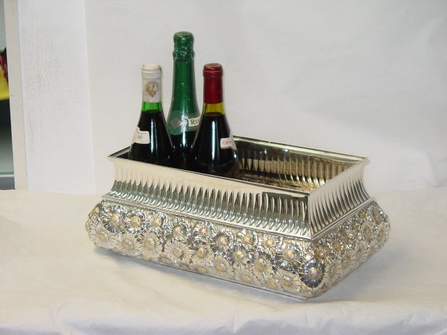 Daisies style rectangular cachepot Italian 1950