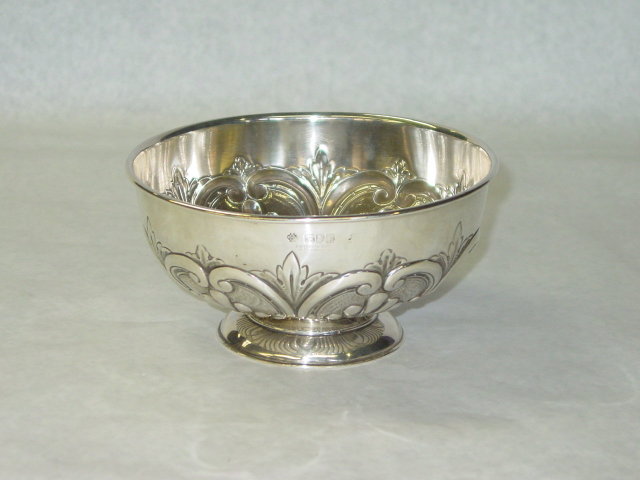 Antique bowl London 1897
