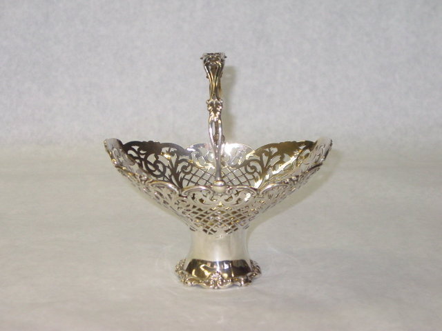 Antiques pierced candies basket Birmingham 1910
