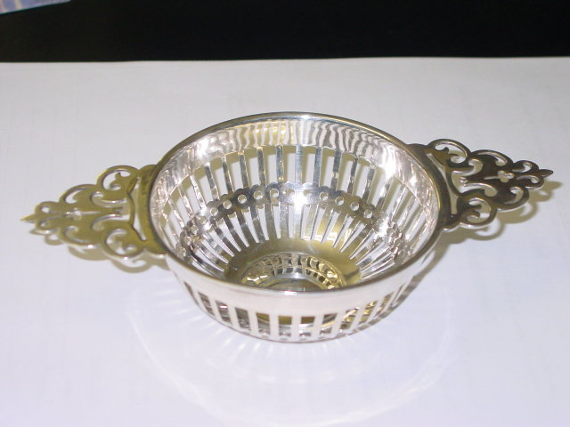 Antique pierced basin London 1896