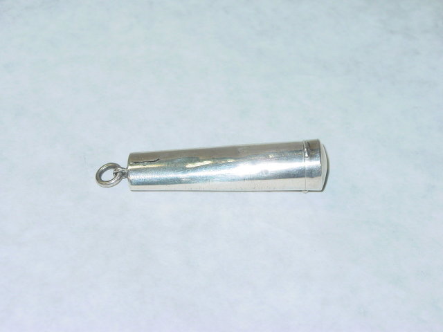 Antique mouthpiece holder London 1920