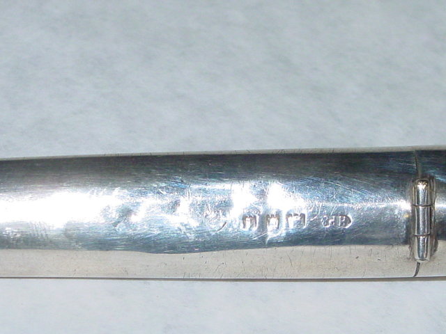 Antique mouthpiece holder London 1920