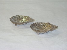 Antique pair shell spaed buuer dishes Edimbyrgh 1893