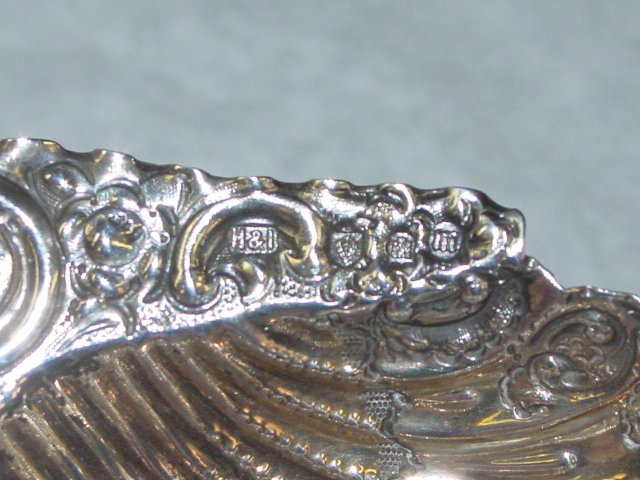 Antique pair shell spaed buuer dishes Edimbyrgh 1893
