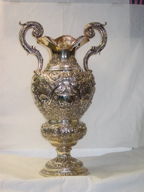 Rococò amphora vase Italian 1950